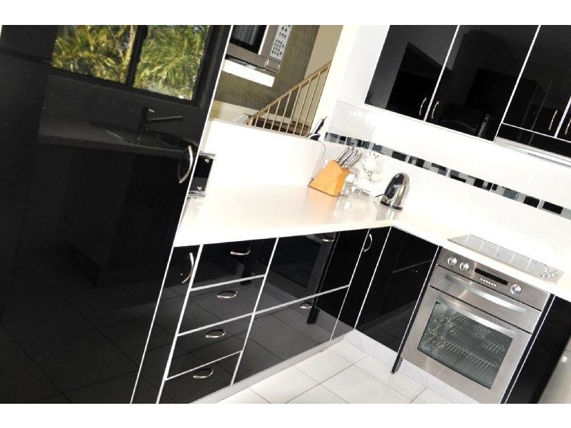 90 Allunga Drive, Gladstone QLD 4680