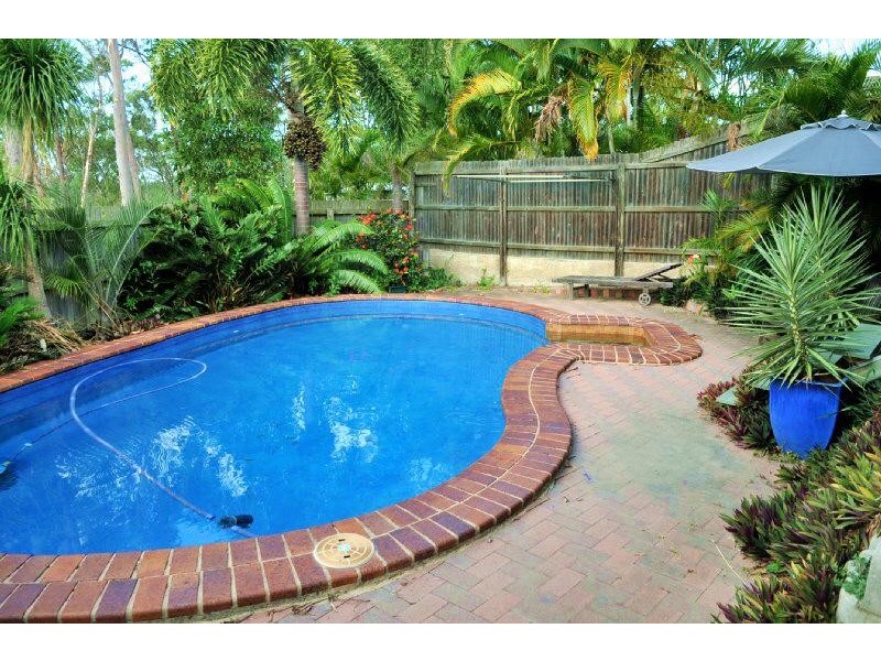 90 Allunga Drive, Gladstone QLD 4680