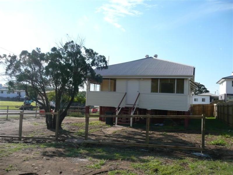 16 Fowler Street, Gladstone QLD 4680