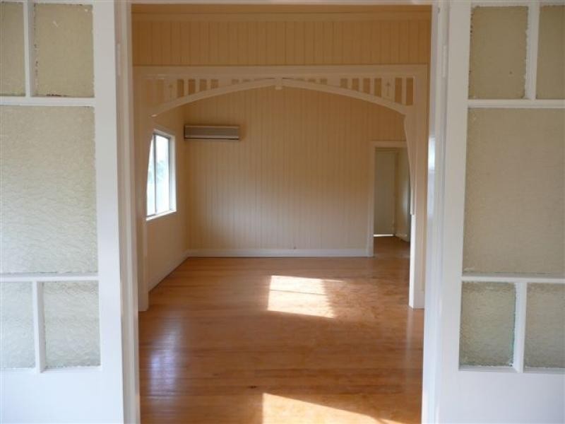 16 Fowler Street, Gladstone QLD 4680