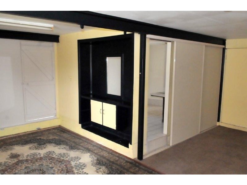 4 Acacia Court, Gladstone QLD 4680