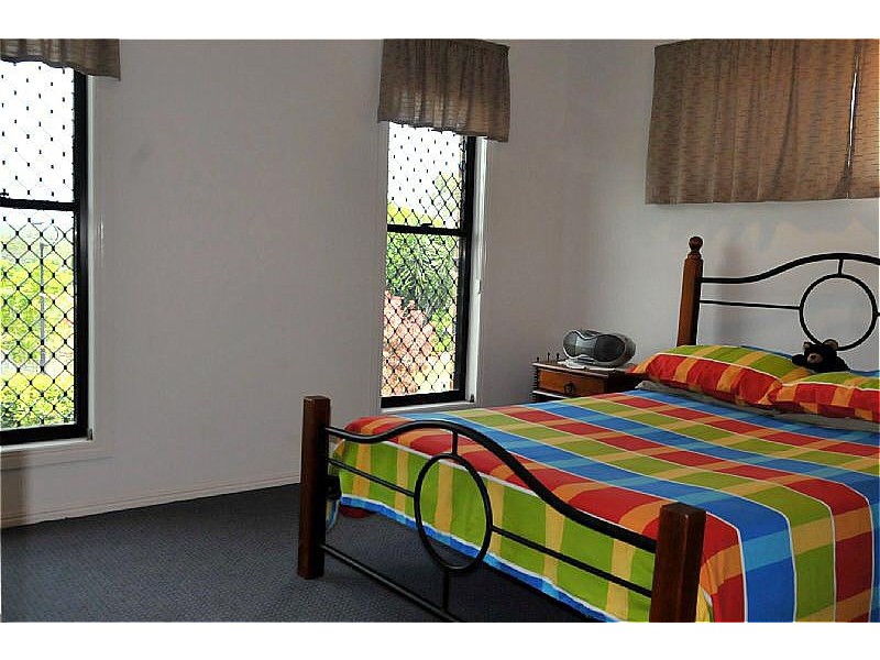 4 Cassia Crt, Gladstone QLD 4680