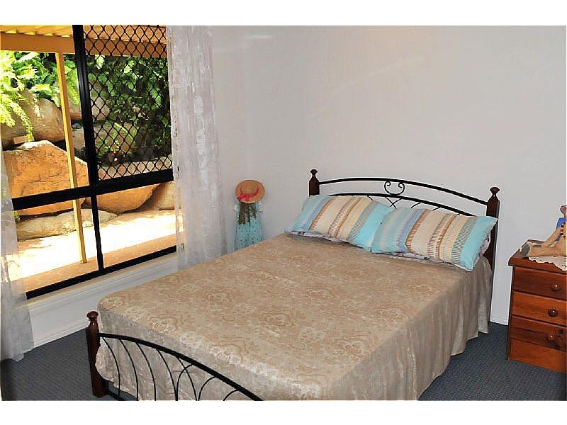 4 Cassia Crt, Gladstone QLD 4680