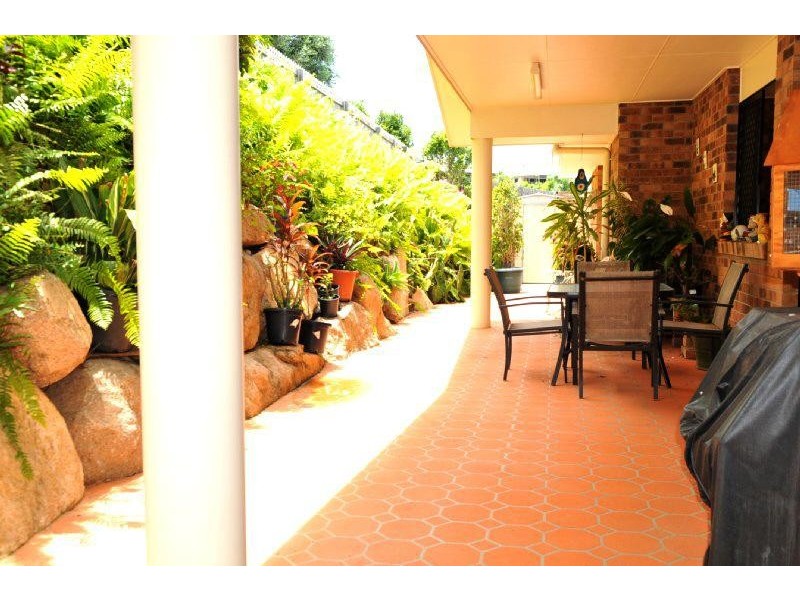 4 Cassia Crt, Gladstone QLD 4680
