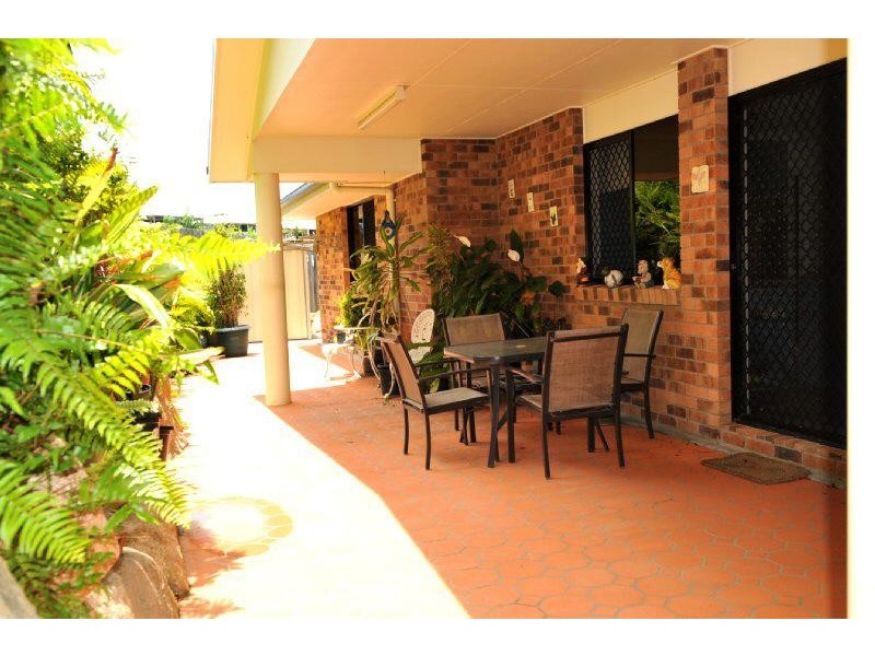 4 Cassia Crt, Gladstone QLD 4680