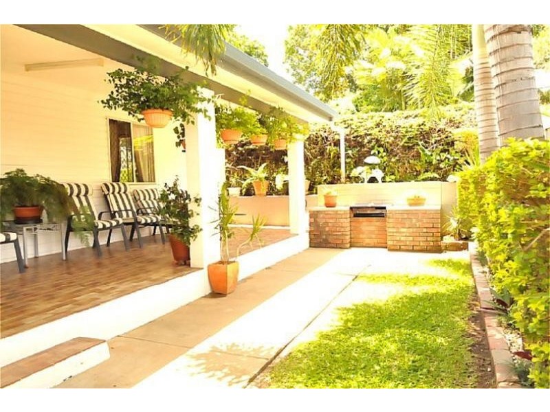 5 Cook Street, Gladstone QLD 4680