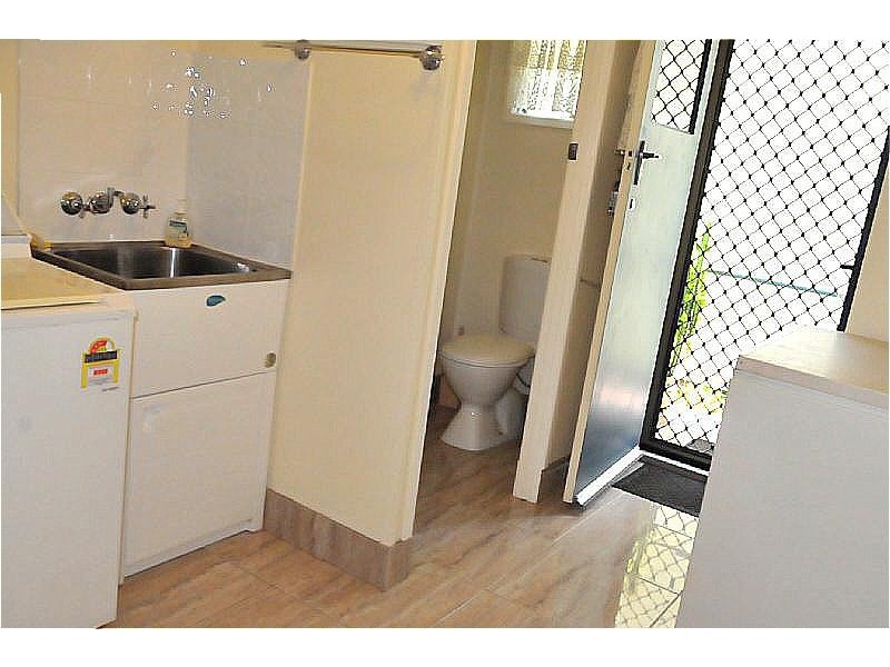 5 Cook Street, Gladstone QLD 4680
