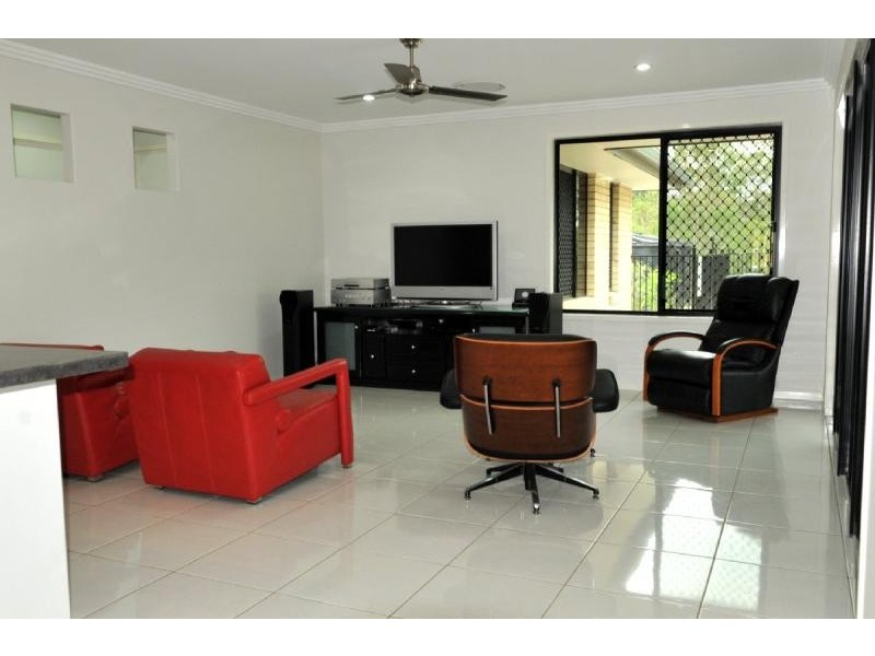 359 Jim Whyte Way, Beecher QLD 4680