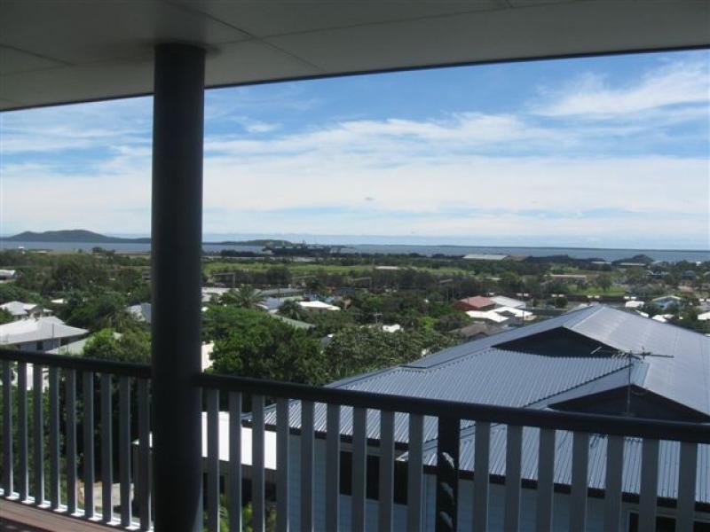 150 Oaka Lane, Gladstone QLD 4680