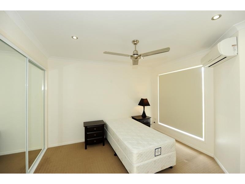 Unit 1/18 Cockatoo Drive, Gladstone QLD 4680