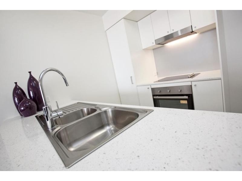 Unit 216/80 Glenlyon Road, Gladstone QLD 4680