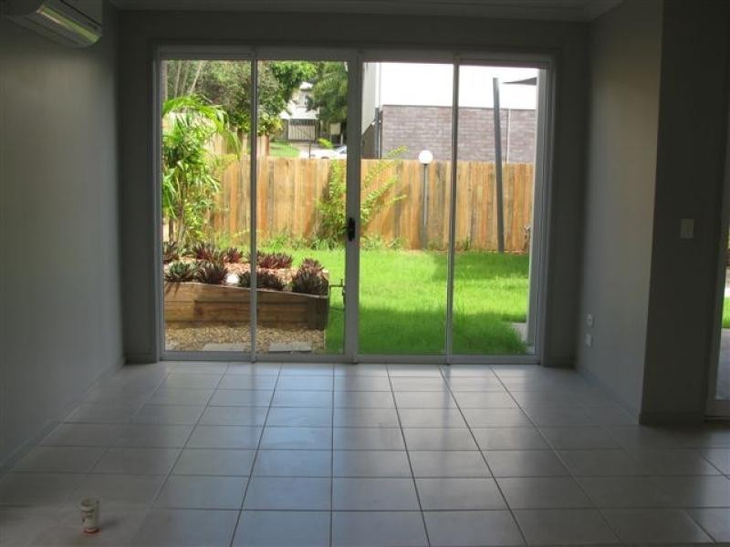 Unit 3/12-14 Fowler Street, Gladstone QLD 4680
