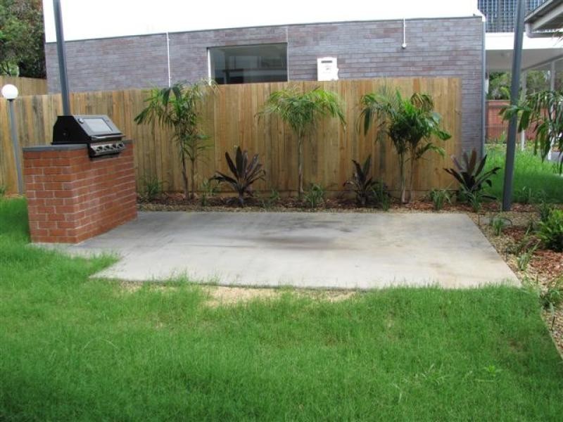 Unit 3/12-14 Fowler Street, Gladstone QLD 4680