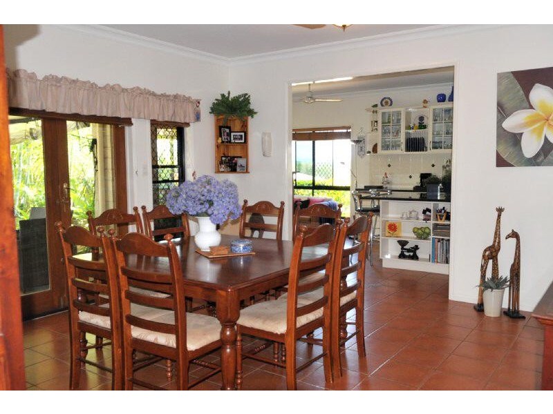 198 J Hickey Avenue, Gladstone QLD 4680