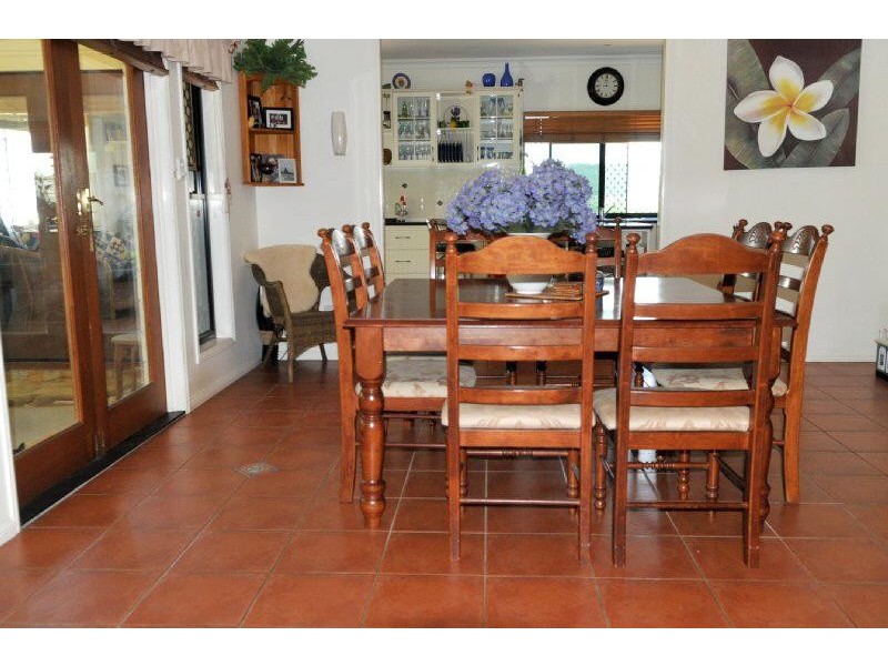 198 J Hickey Avenue, Gladstone QLD 4680