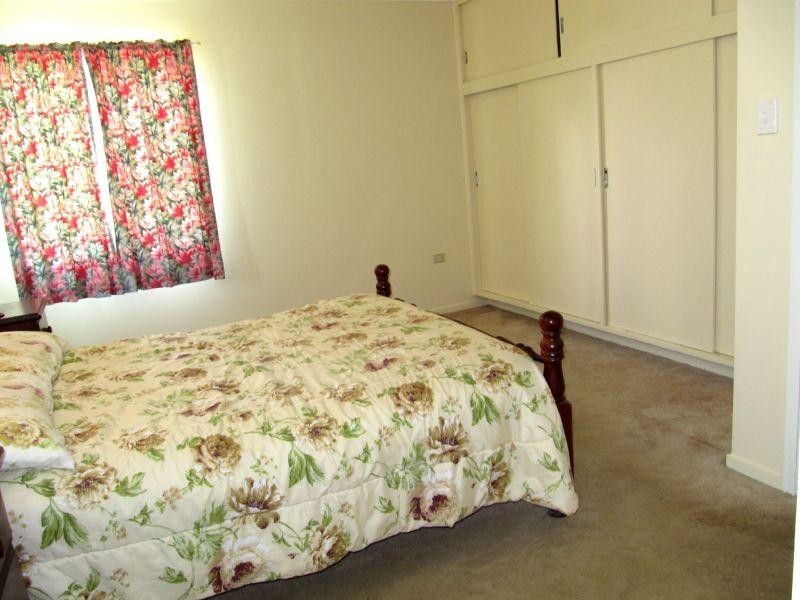 13 The Esplanade, Gladstone QLD 4680