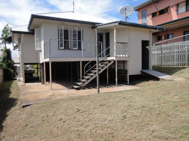 48 Yarroon Street, Gladstone QLD 4680