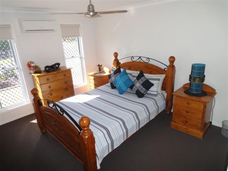 2 Phoenix Place, Gladstone QLD 4680