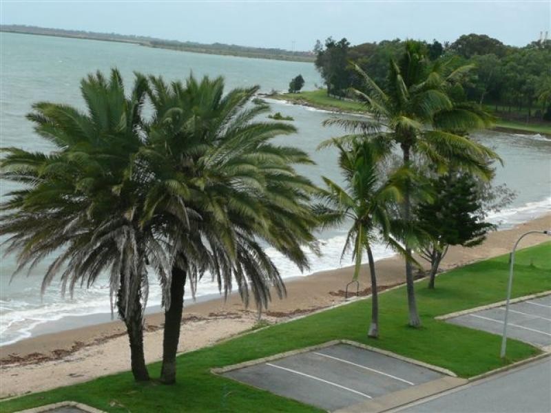 20/20 Barney Street, Gladstone QLD 4680