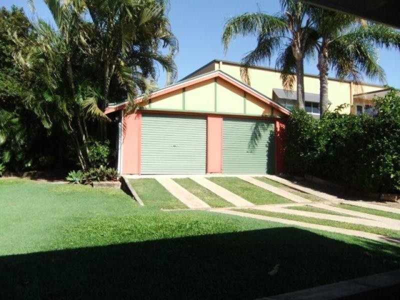 101 Oaka Lane, Gladstone QLD 4680