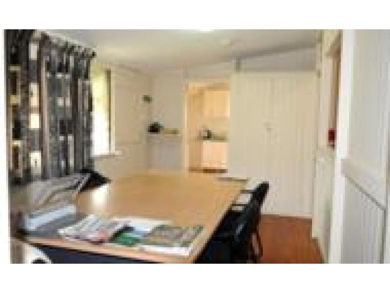 35 Roseberry Street, Gladstone QLD 4680