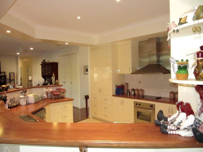 14 Parksville Drive, Gladstone QLD 4680