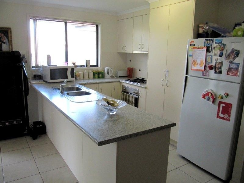 10 Bridgeman Place, Gladstone QLD 4680