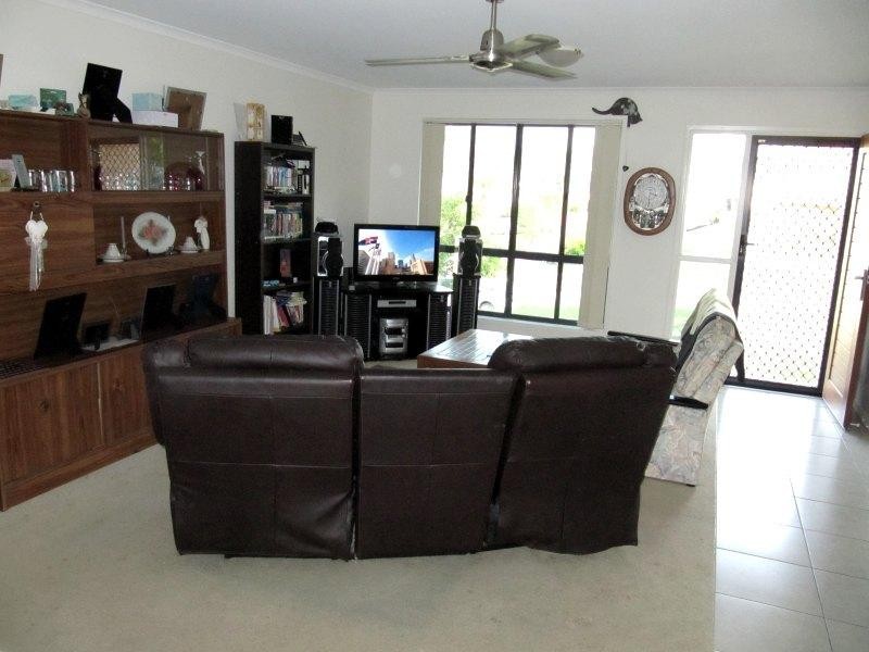 10 Bridgeman Place, Gladstone QLD 4680