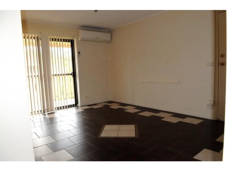 251 AUCKLAND STREET, Gladstone QLD 4680