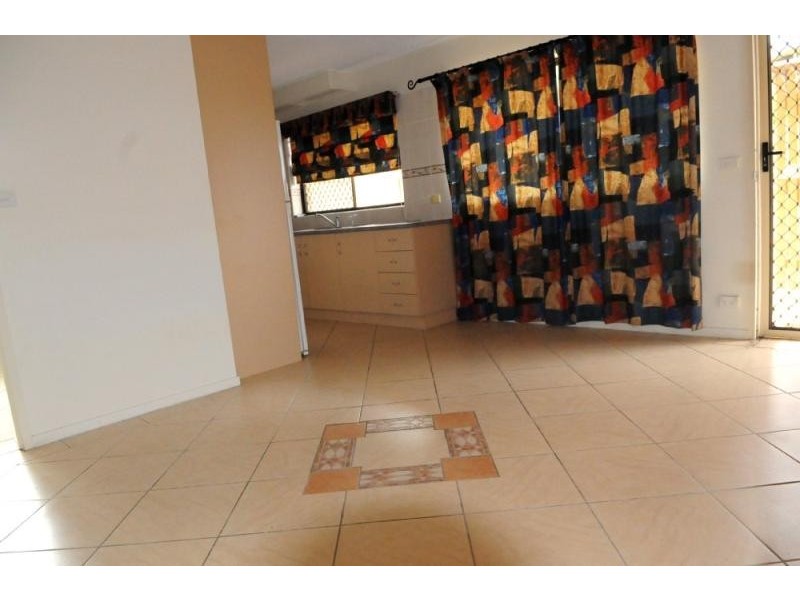 251 AUCKLAND STREET, Gladstone QLD 4680