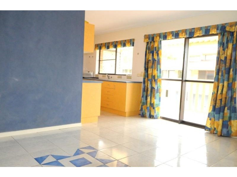 251 AUCKLAND STREET, Gladstone QLD 4680