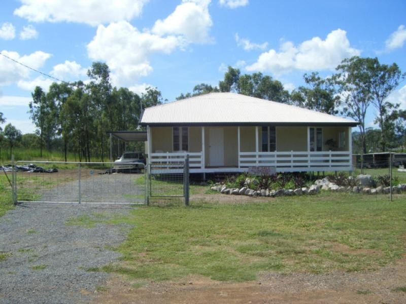 11 Pershouse Lane, Ambrose QLD 4695