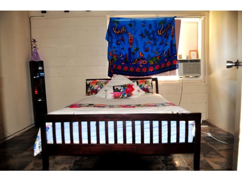 6 Gidgee Court, Gladstone QLD 4680