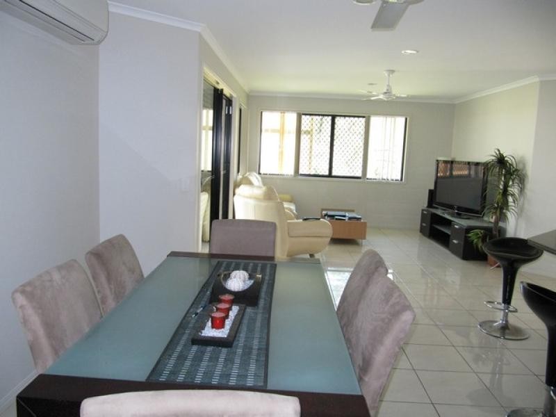 33 Southern cross Close, Gladstone QLD 4680