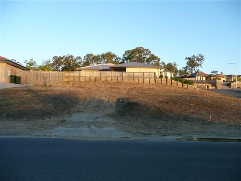 5 Dean Street, Gladstone QLD 4680