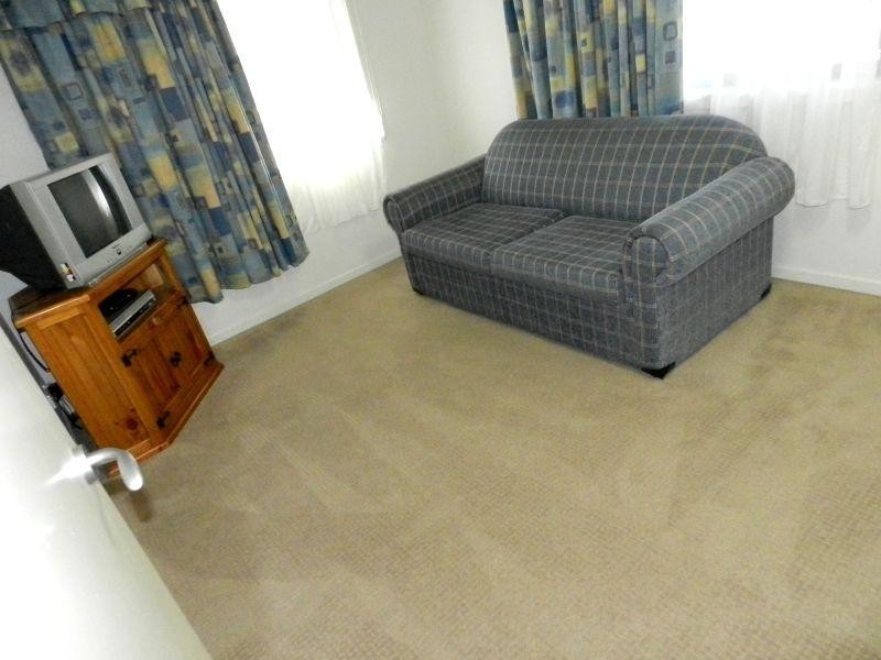 22 Reinaerhoff Cres, Gladstone QLD 4680