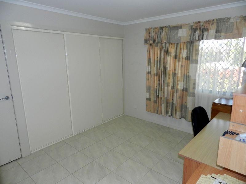 22 Reinaerhoff Cres, Gladstone QLD 4680