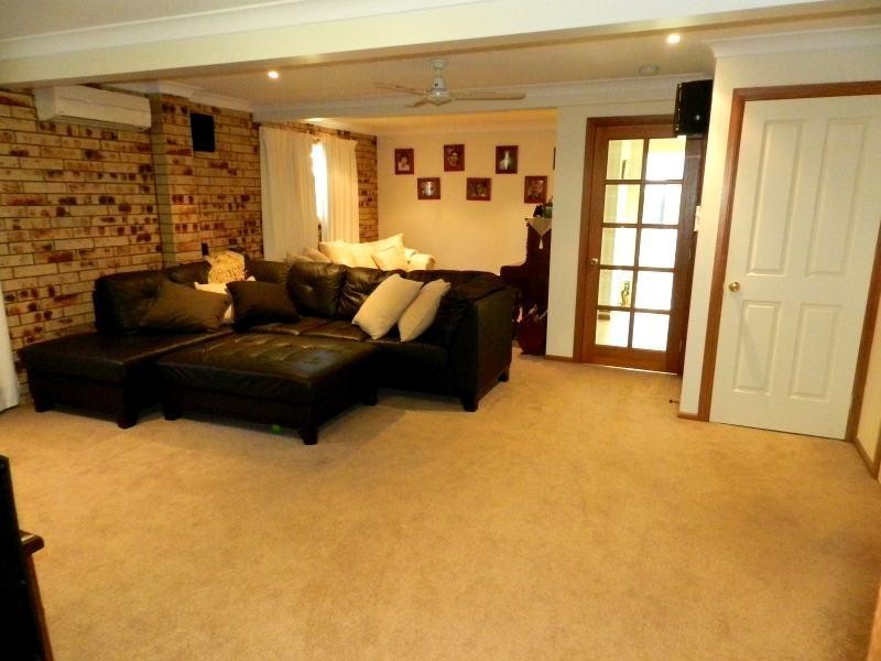 2 Pine Ave, Gladstone QLD 4680