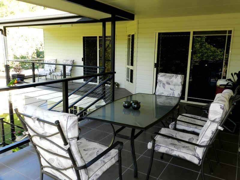 2 Pine Ave, Gladstone QLD 4680