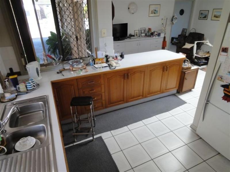 15 Kauri Drive, Gladstone QLD 4680