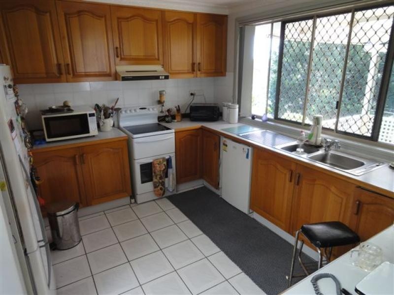 15 Kauri Drive, Gladstone QLD 4680