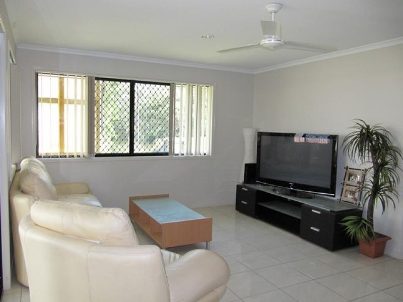 33 Southern Cross Close, Gladstone QLD 4680