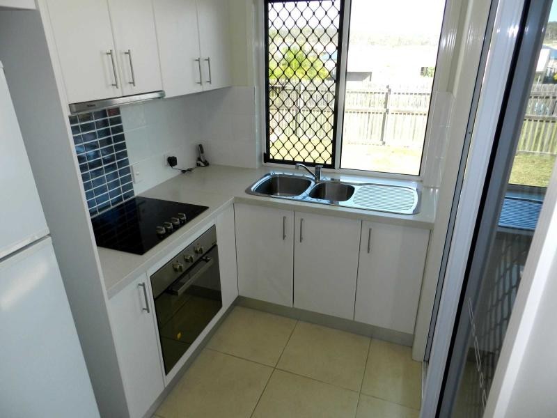 100 Penda Avenue, Gladstone QLD 4680