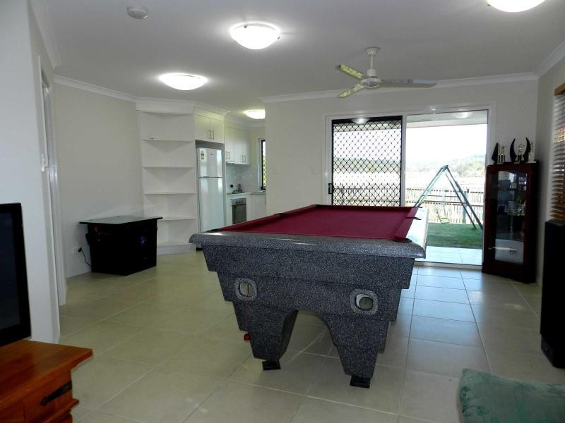 100 Penda Avenue, Gladstone QLD 4680