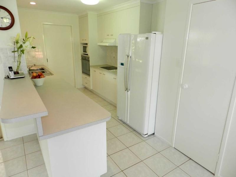 6 Lagoon Crt, Gladstone QLD 4680