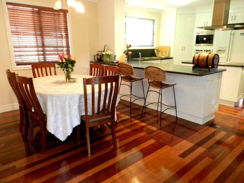 2 Pine Avenue, Gladstone QLD 4680