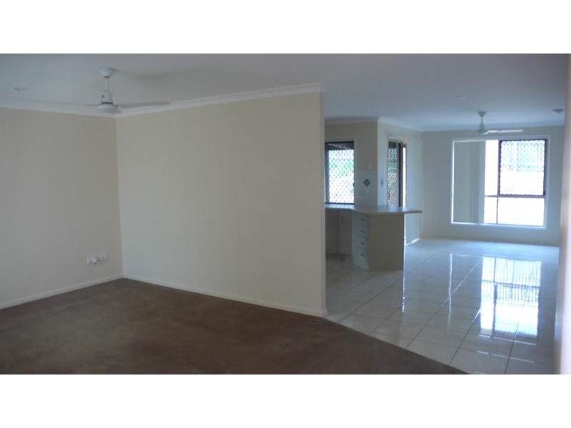 43 Clarance Drive, Gladstone QLD 4680