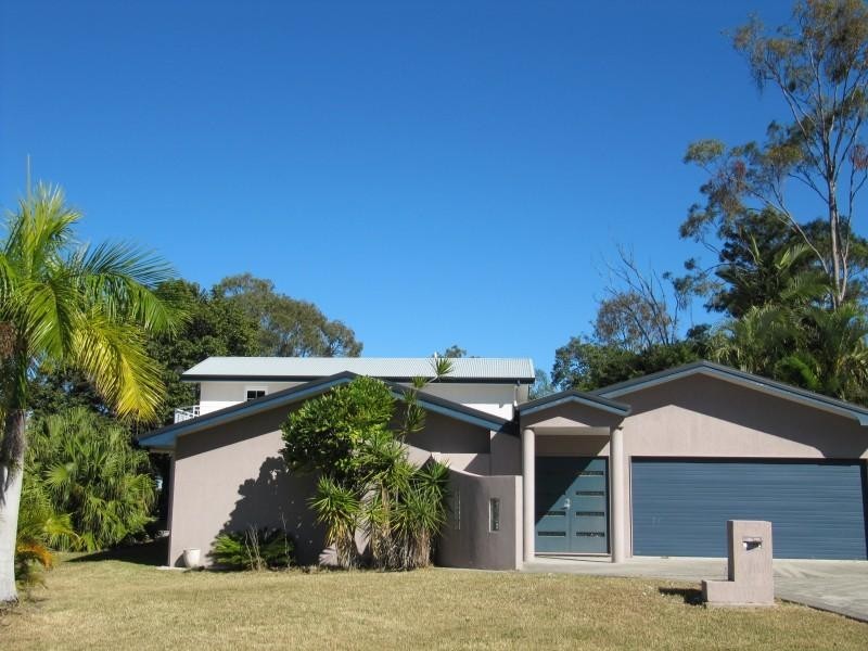 2 Barreenong Street, Gladstone QLD 4680