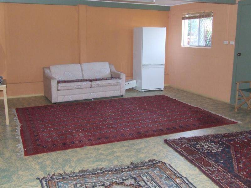 21 MARINA AVENUE, Boyne Island QLD 4680