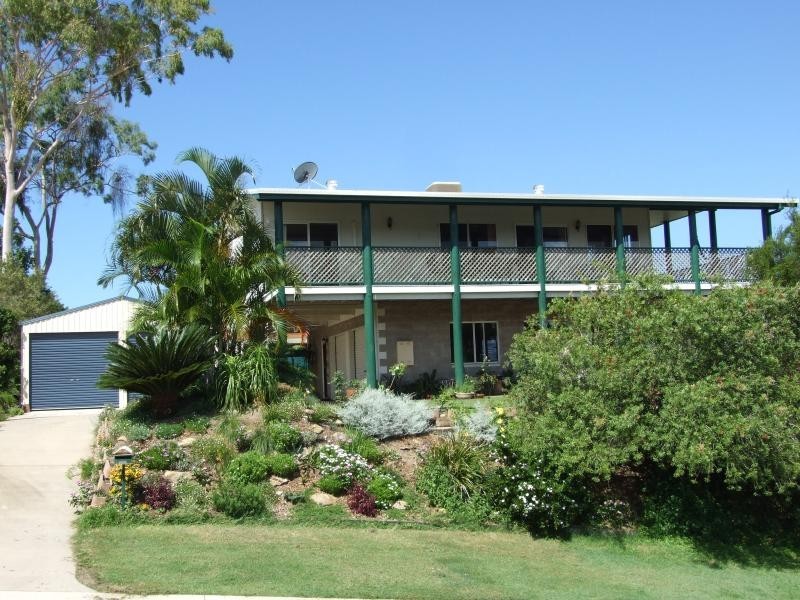 35 LOMANDRA STREET, Boyne Island QLD 4680